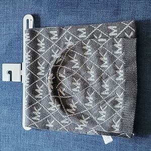 Michael Kors scarf and hat set